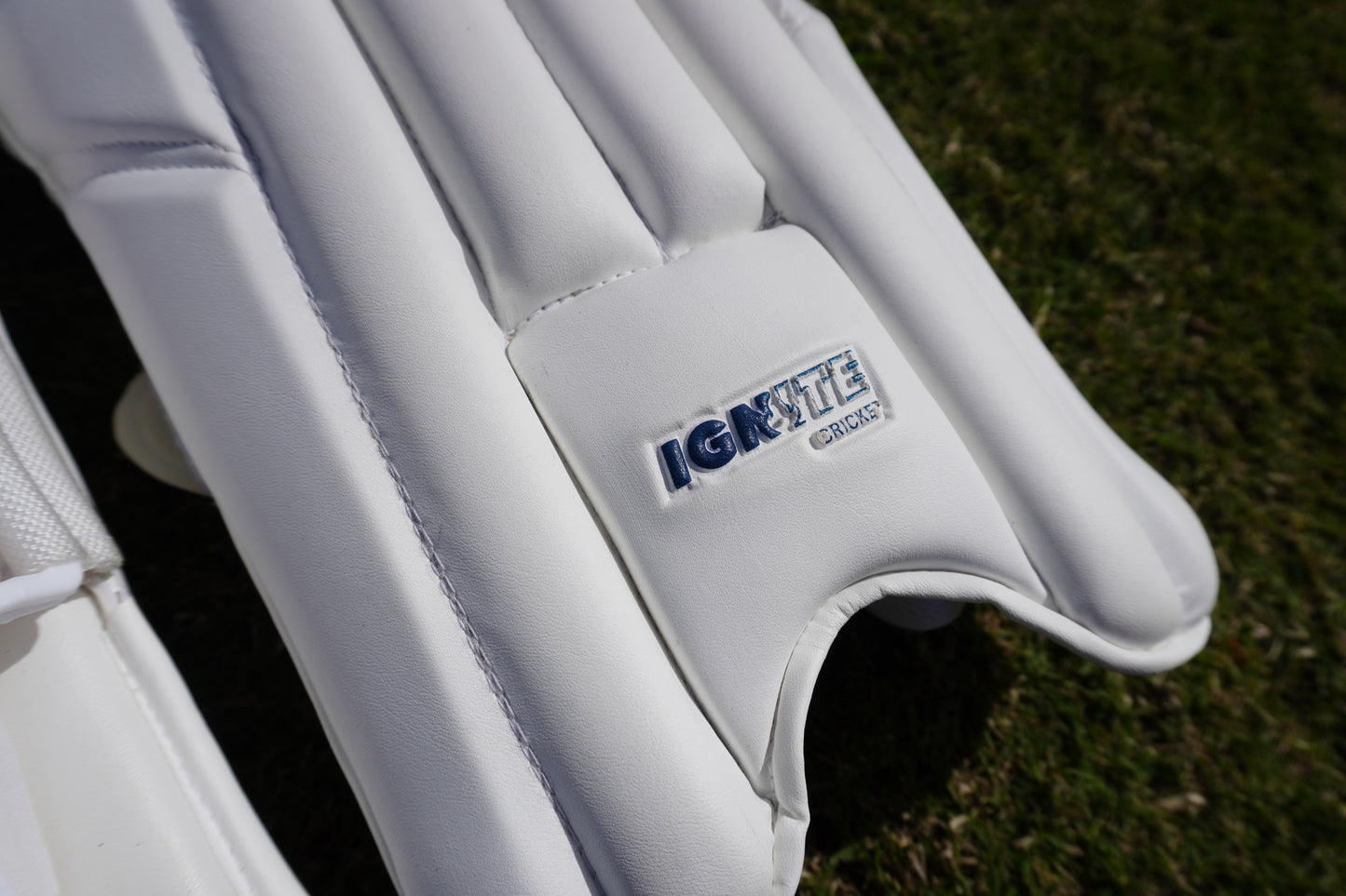 White Keeping Pads