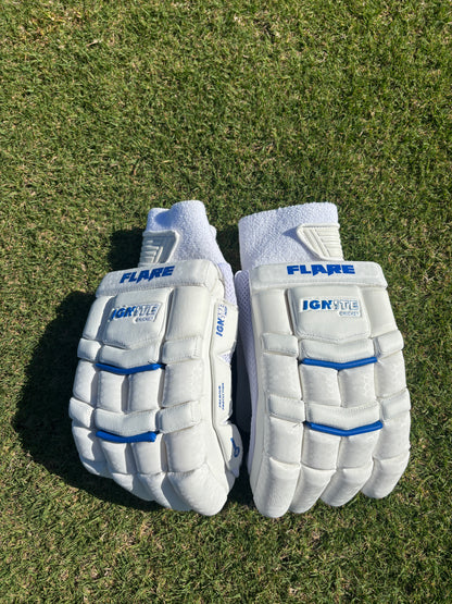 Flare Batting Gloves