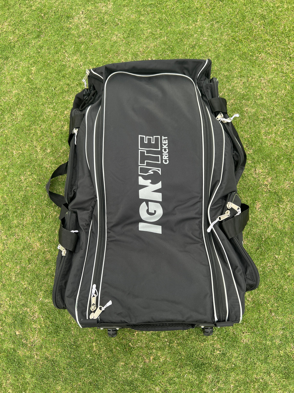 Trolley Kit Bag Ignite Cricket