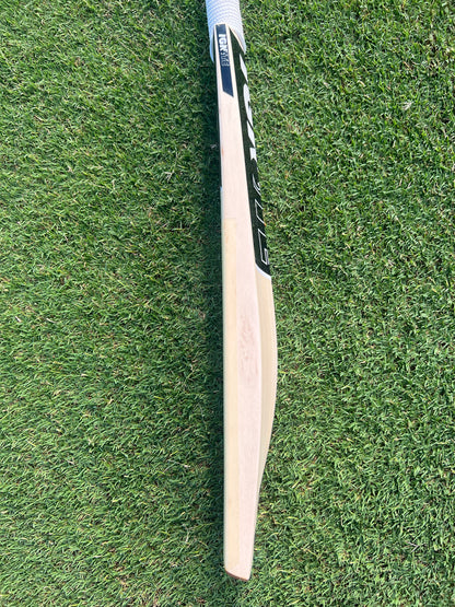 Grade 1 English Willow Bat - SH #18